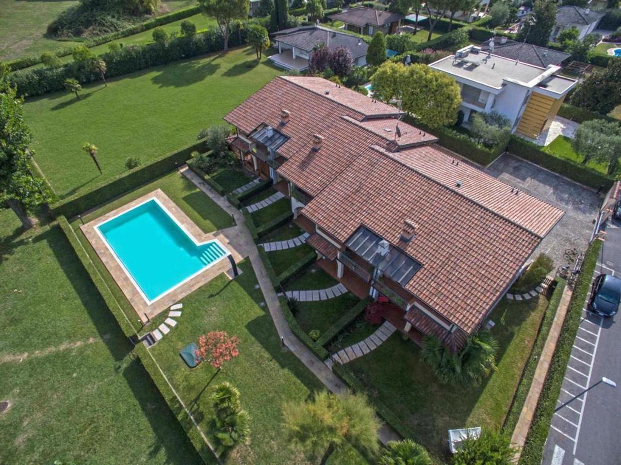 My Sirmione Beach Apartment Superior Экстерьер фото